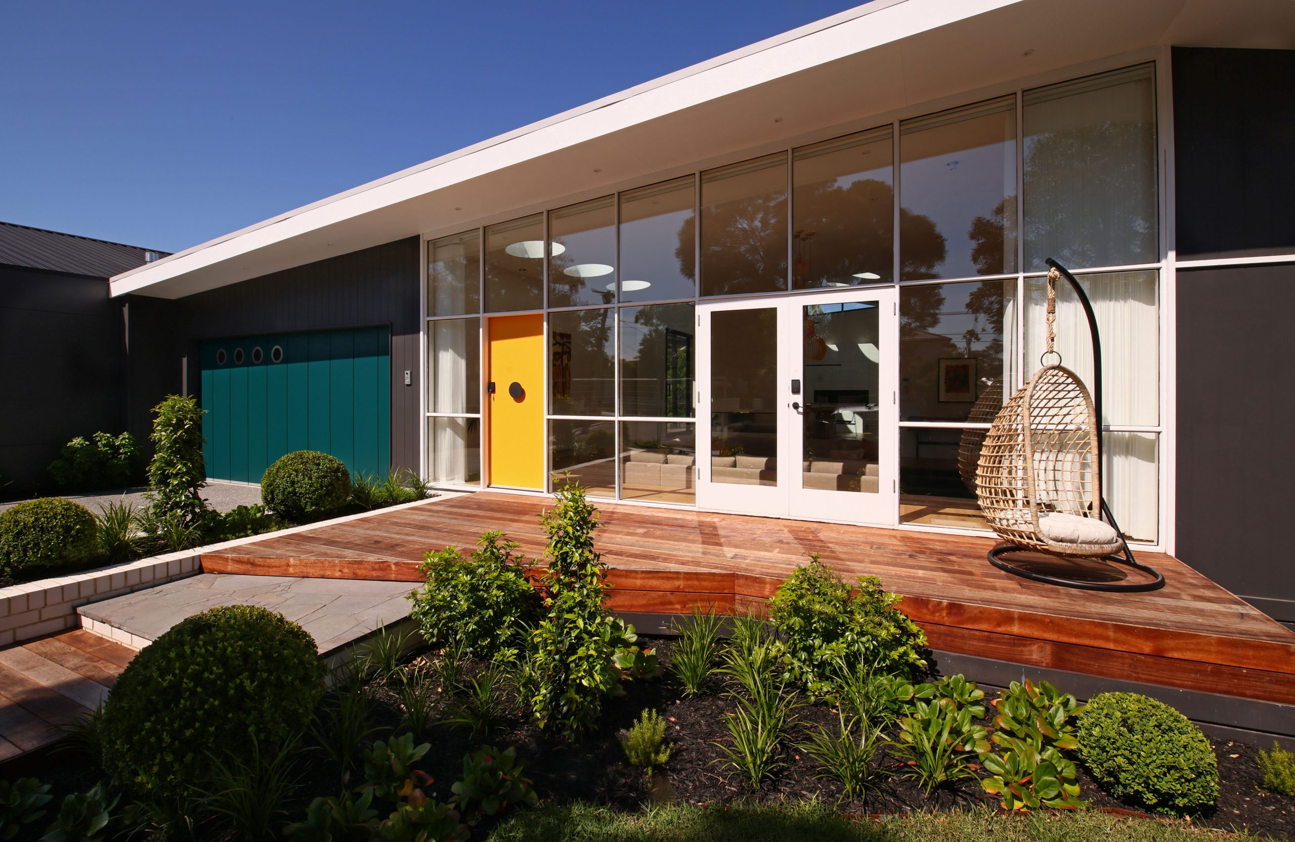 Viridian Glass – The Block 2021 – Explore House 3