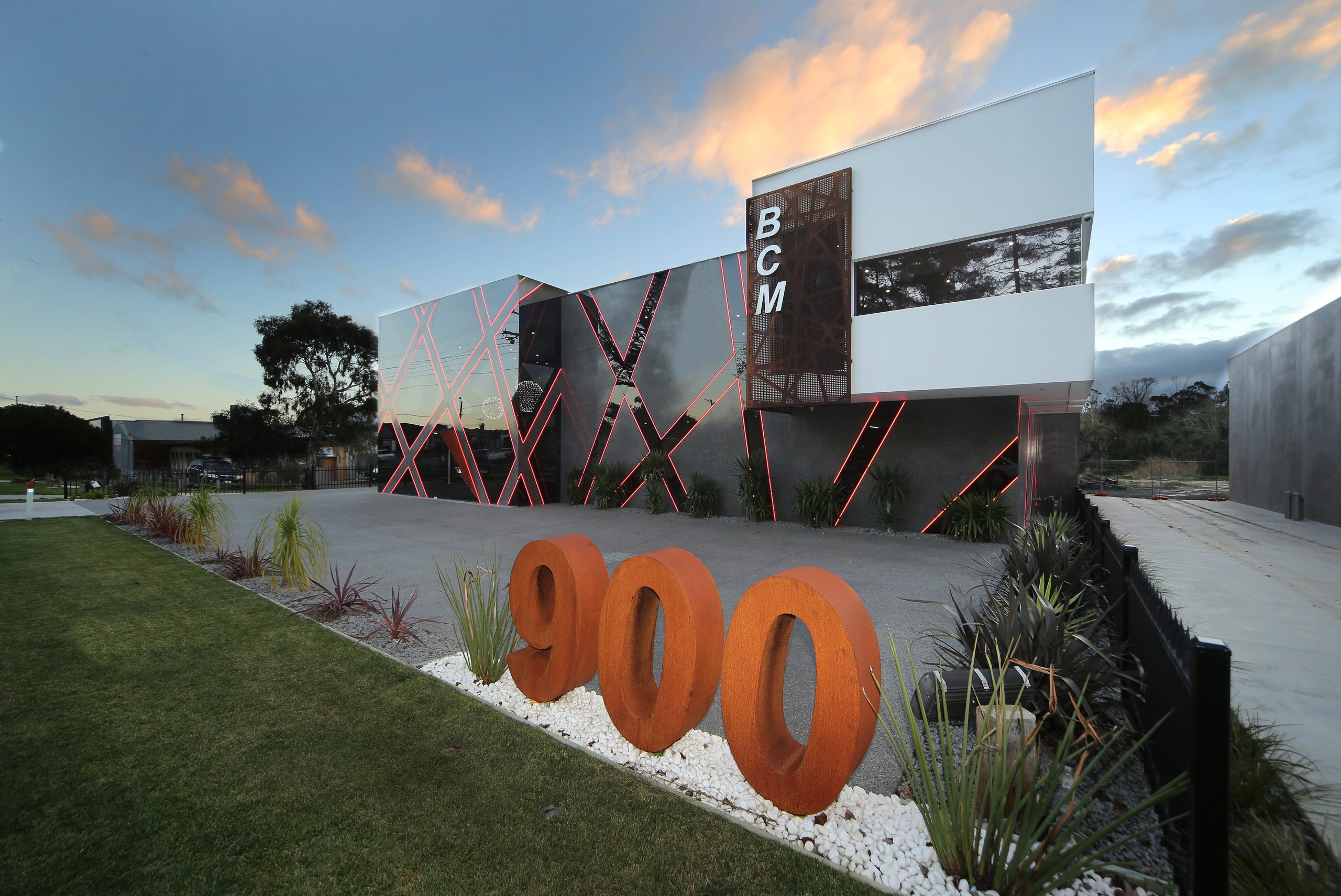 Viridian Glass – How going off the grid physically and figuratively produced an award winning project